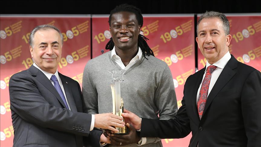'Galatasaray'da Yılın Sporcusu' Gomis