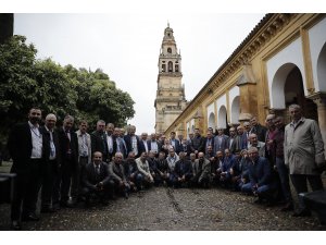 Muhtarların Endülüs ziyareti