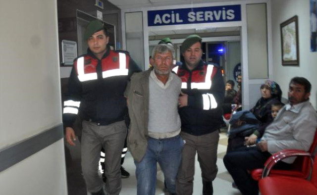 Karaman'da bir kişi  Eşi, Oğlu ve Kayınpederini Bıçakladı