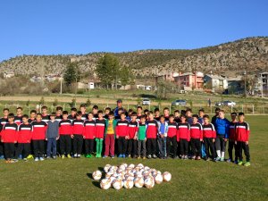 Bozkır Gençler Birliği altyapıya önem veriyor