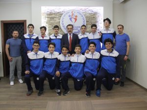 Finalist Basketbolculardan Ersöz’e ziyaret