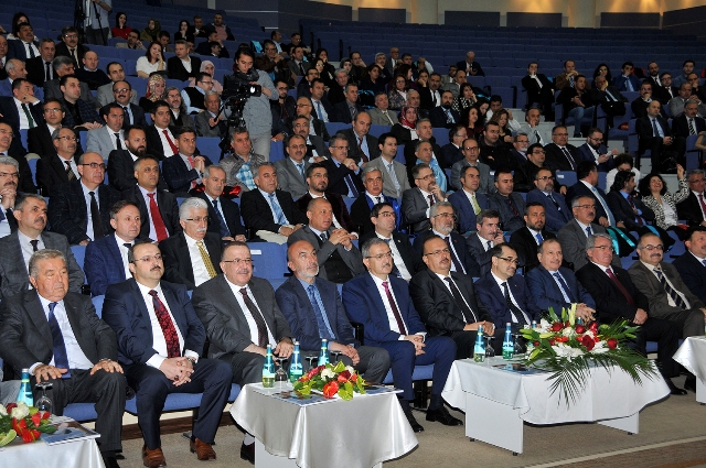 Selçuk Üniversitesi 43 Yaşında
