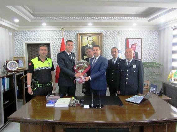 Yunak ilçe Emniyet Amiri Kaymakam Fatih Cıdıroğlu'nu Ziyaret Etti