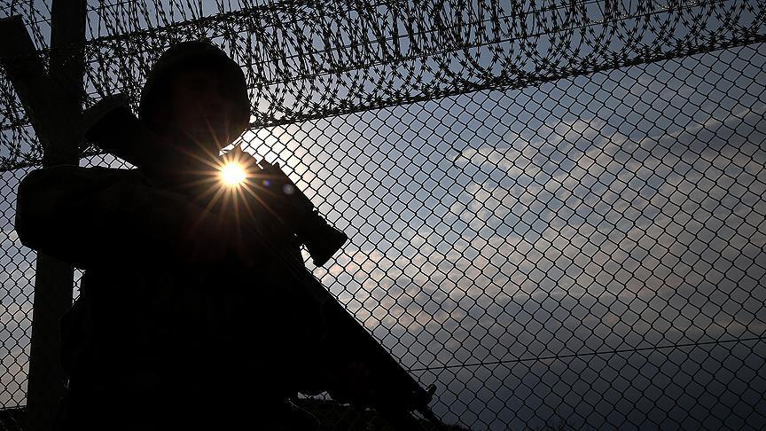 'Hudut kartalları' FETÖ şüphelisini sınırda yakaladı