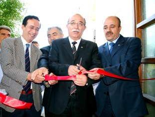 Koncuk, açılış törenine katıldı