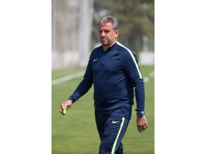 Hamzaoğlu'ndan Eto'o açıklaması