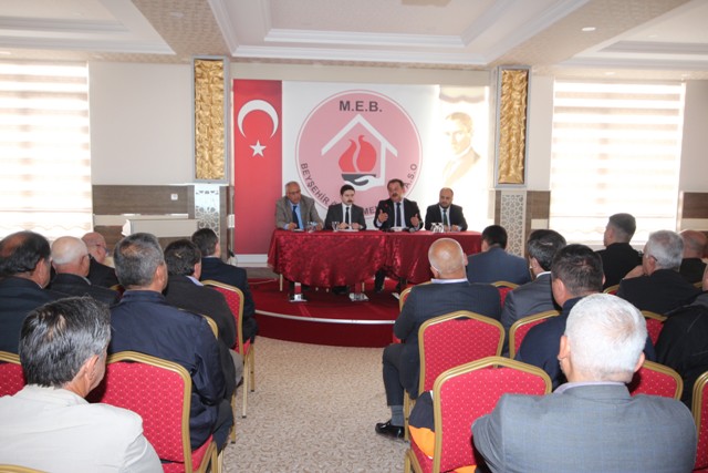 Beyşehir Gölü'nde ekosistemin korunması ve kaçak avcılıkla mücadele konuşuldu