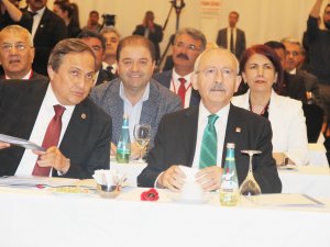Kılıçdaroğlu, Konya'da CHP'nin Belediye Başkanları Toplantısında konuştu