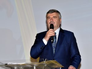 Başkan Akyürek 14 yılını "Büyü  düşler Büyük işler" başlığıyla tanıttı