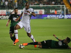 Akhisarspor galibiyeti unuttu
