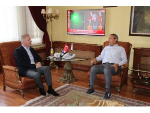 Sivas Valisi Gül'e ziyaret