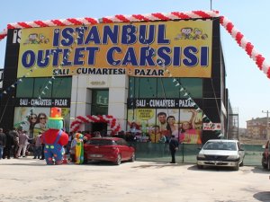 İstanbul Outlet Çarşısı açıldı