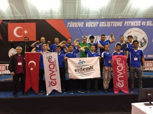 "Erdemlili bilekler" gümüş ve bronz madalya kazandı