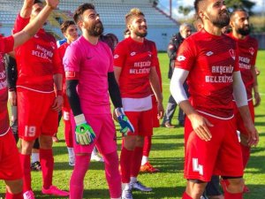 Akşehirspor BAL’a devam dedi