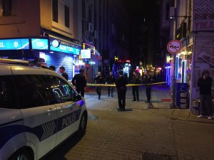 Kadıköy'de silahlı kavga: 2 yaralı
