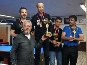 Bilardoda 23 Nisan müsabakaları yapıldı