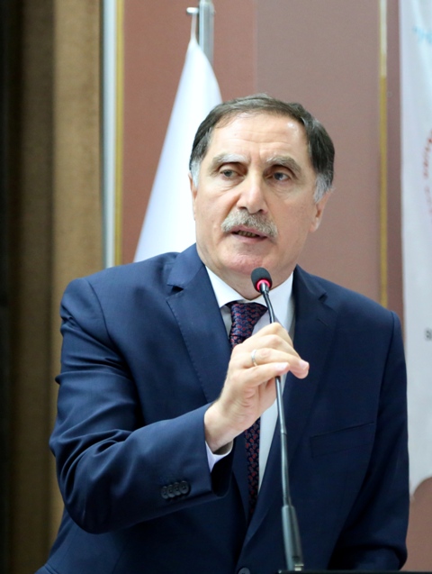 "Kimse, yarın hesap veremeyeceği işlere girmesin"