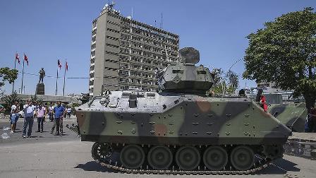 'Darbeciler Emniyete ateş ediyorlardı'