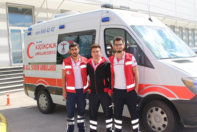 Küçükçalık Ambulans daima hazır