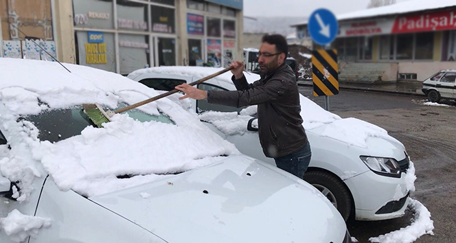 Hava aniden soğudu! Her yer beyaza büründü