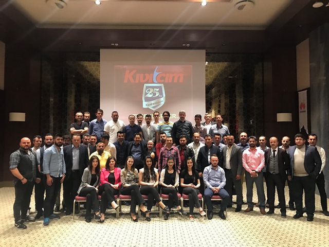 Kıvılcım İletişim bayi toplantısı yaptı