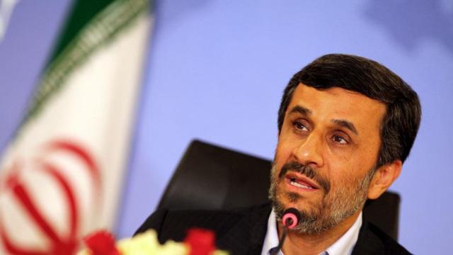 Ahmedinejad’a yakınlığıyla bilinen gazeteciye gözaltı