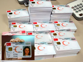 Yeni TC Kimlik Kartlarında parmak izi dönemi!