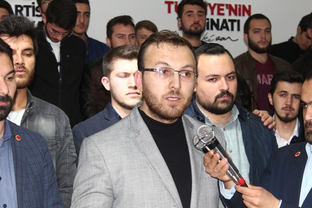 Kutuplaşmayı bizler bitireceğiz