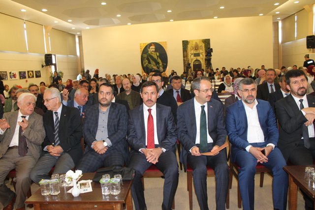 İslam Düşünce Atlası’na çifte ödül