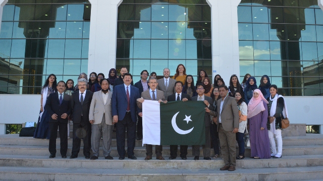 Pakistanlı öğrencilerden ziyaret