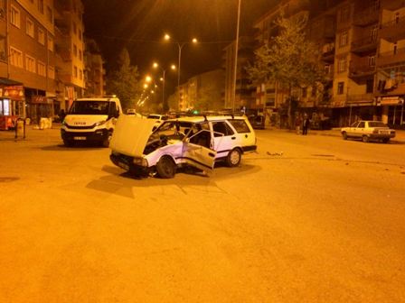 Seydişehir'de trafik kazası: 2 yaralı