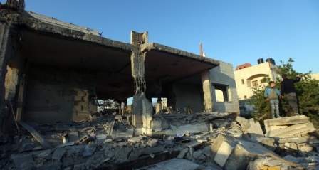 İsrail askerleri, Filistinlinin evini havaya uçurdu