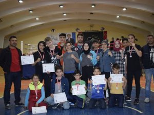 Muay Thai şampiyonu Büyükşehir