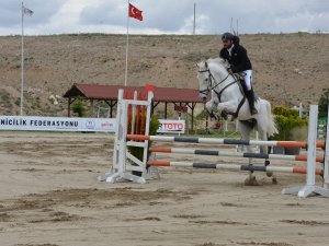 Konya Anadolu Ligi 3. ayak yarışlarına ev sahipliği yaptı