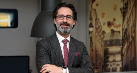 'Bahar ayları ile artan eklem ağrıları alerjik bir bünyenin habercisi olabilir'