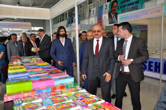 Akşehir 4. Kitap Fuarı açıldı
