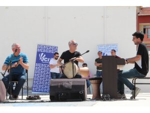 Engelli çocuklar yararına konser