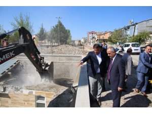 Başkan Aydın, yol çalışmalarına inceledi