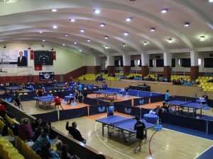 Analig Masa Tenisi müsabakaları yapıldı