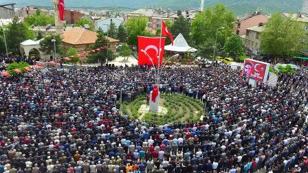 Şehit Cesur'un cenazesi toprağa verildi