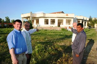 Beyşehir gölü kenarındaki binalara tepki