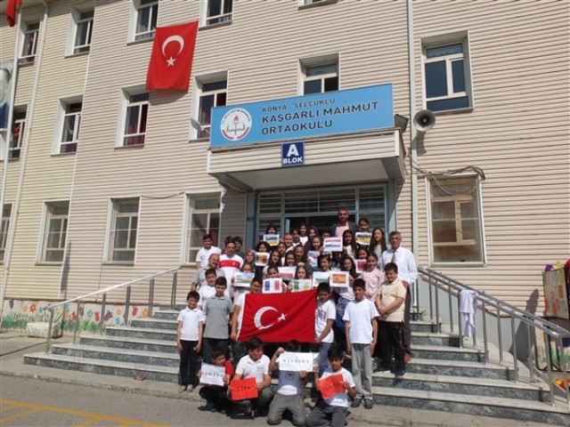 Kaşgarlı Mahmut Ortaokulu’ndan anlamlı proje