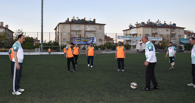 Konya’da Çalışan Gençler Futbol Turnuvası başladı