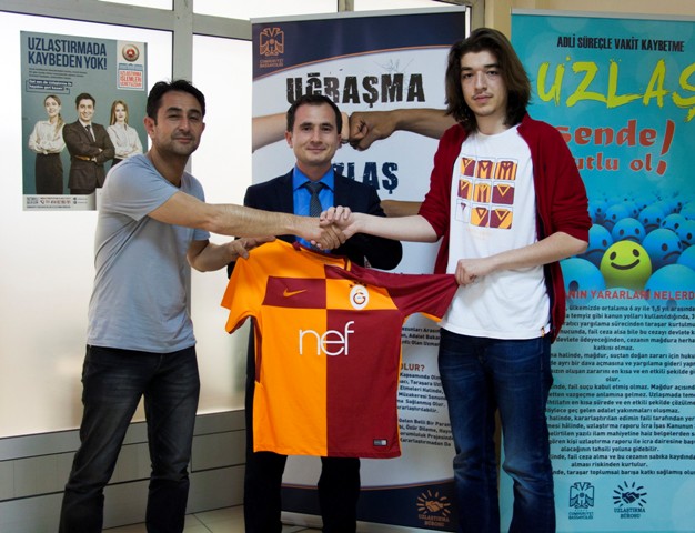 Formayı kaptı, şikayetinden vazgeçti