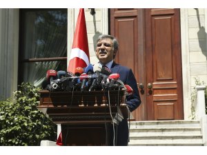 11. Cumhurbaşkanı Gül, gazetecilere açıklama yaptı