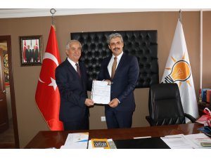 Daştan, milletvekili aday adaylığı başvurusunda bulundu