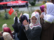 Böyle giderse din eğitimi biter!