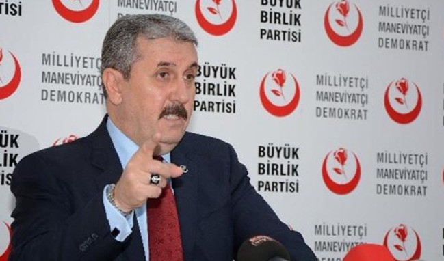 Destici'den dedikoduları bitiren çıkış! Tarafını belli etti...