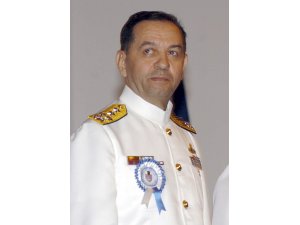 Emekli Oramiral Özden Örnek vefat etti