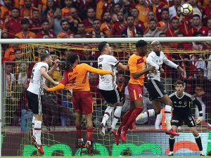 Galatasaray derbi galibiyeti hasretini sonlandırdı